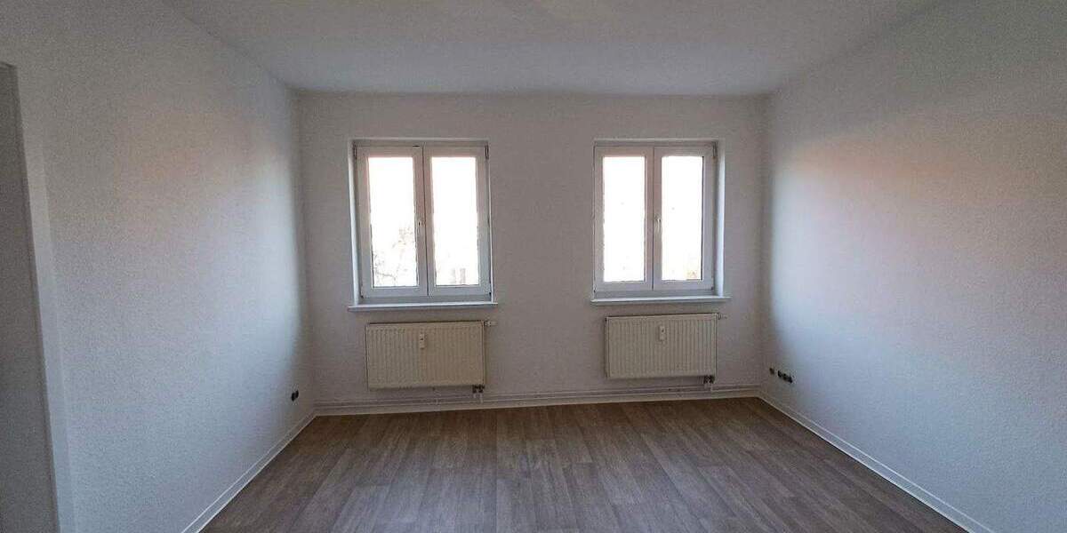 Etagenwohnung Merseburg Freiimfelde - 3 Zimmer, 55 m&sup2;, 349&euro; | Angebot:25694941