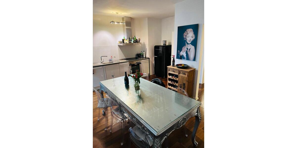 Etagenwohnung Saarbrücken - 2 Zimmer, 80 m&sup2;, 850&euro; | Angebot:26534257