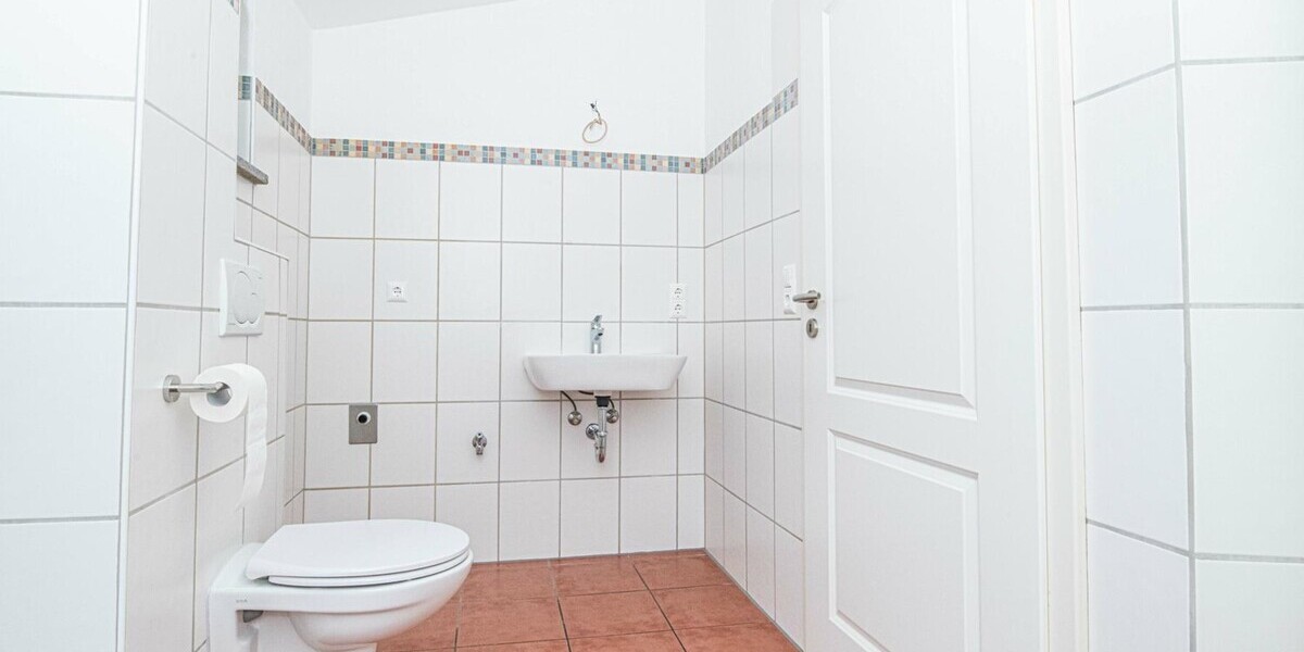 Vermietung: Helle Dachgeschosswohnung mit Balkon und Wohlfühlambiente - Dachgeschoßwohnung Cham | Angebot:24787865