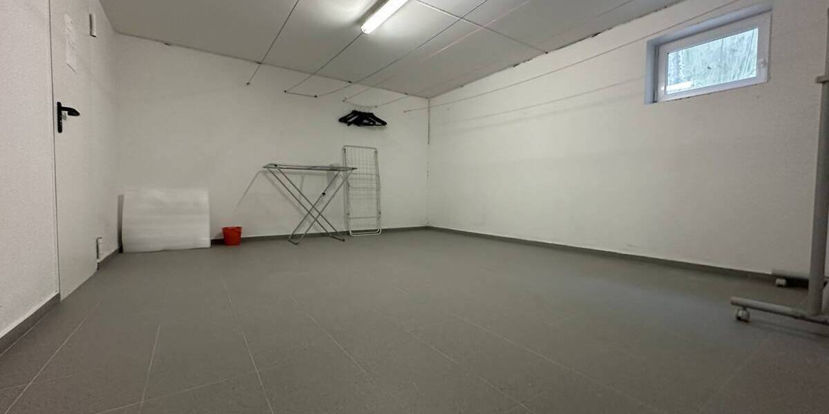 Etagenwohnung Bremerhaven Geestemünde - 3 Zimmer, 99 m&sup2;, 1.250&euro; | Angebot:21362643