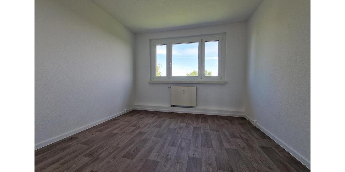 Etagenwohnung Hettstedt - 4 Zimmer, 70 m&sup2;, 328&euro; | Angebot:18209775