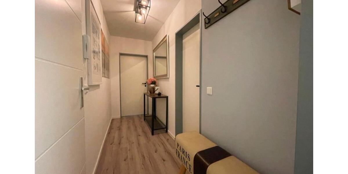 Vollständig möblierte Wohnung inkl. Kfz Stellplatz in top Lage 2 zimmer