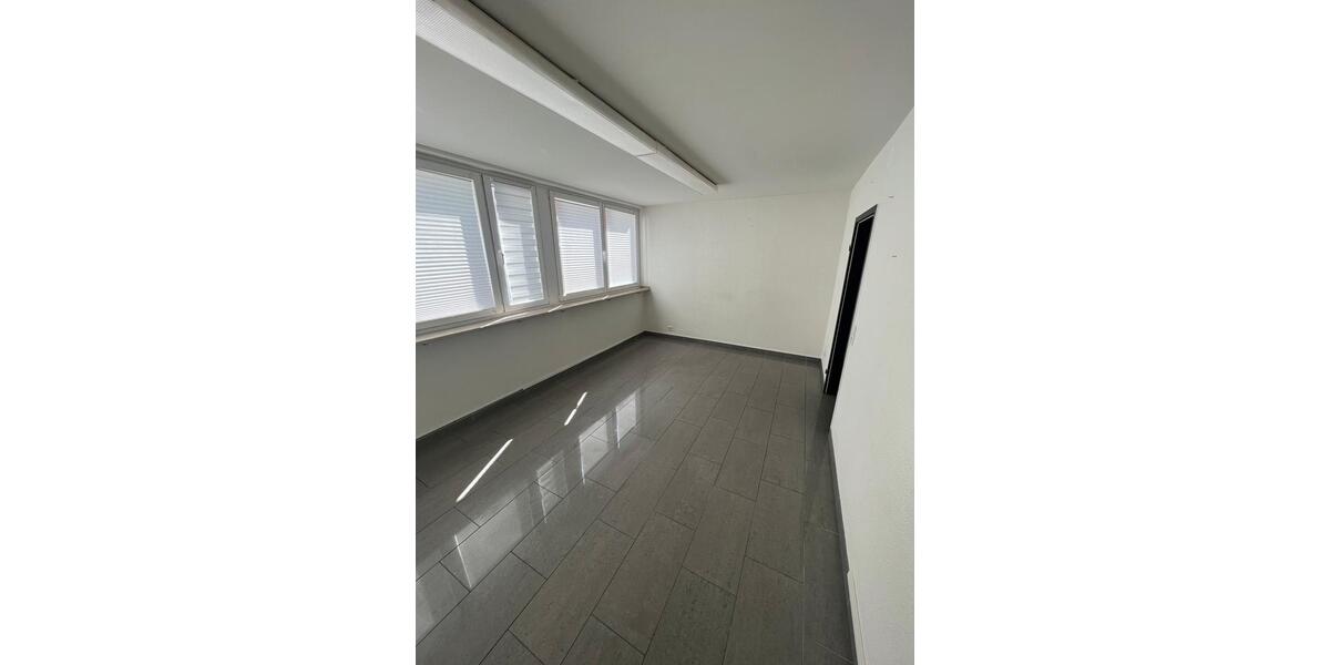Gewerbeobjekt Wuppertal - 1.300&euro; | Angebot:26589265
