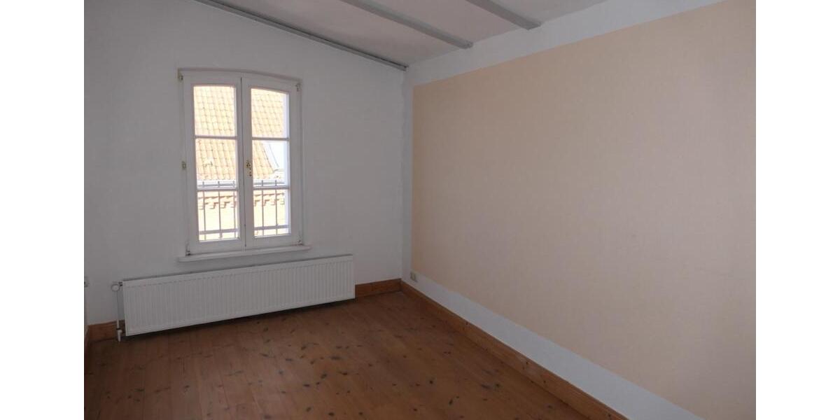 Dachgeschoßwohnung Grabow - 3 Zimmer, 80 m&sup2;, 600&euro; | Angebot:24807688
