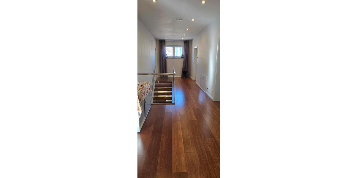 Einfamilienhaus Brücken - 9 Zimmer, 240 m&sup2;, 2.800&euro; | Angebot:25949530