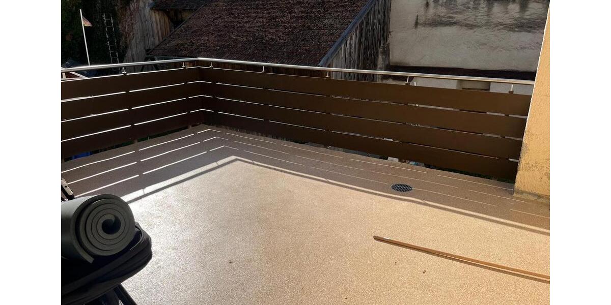 2 Zimmer Wohnung Garten+ großem Balkon 2 zimmer