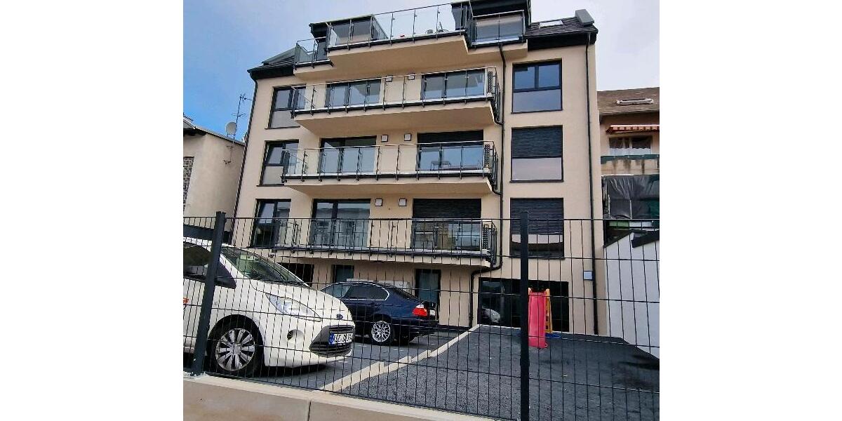 Etagenwohnung Neuwied - 2 Zimmer, 82 m&sup2;, 1.250&euro; | Angebot:26055748