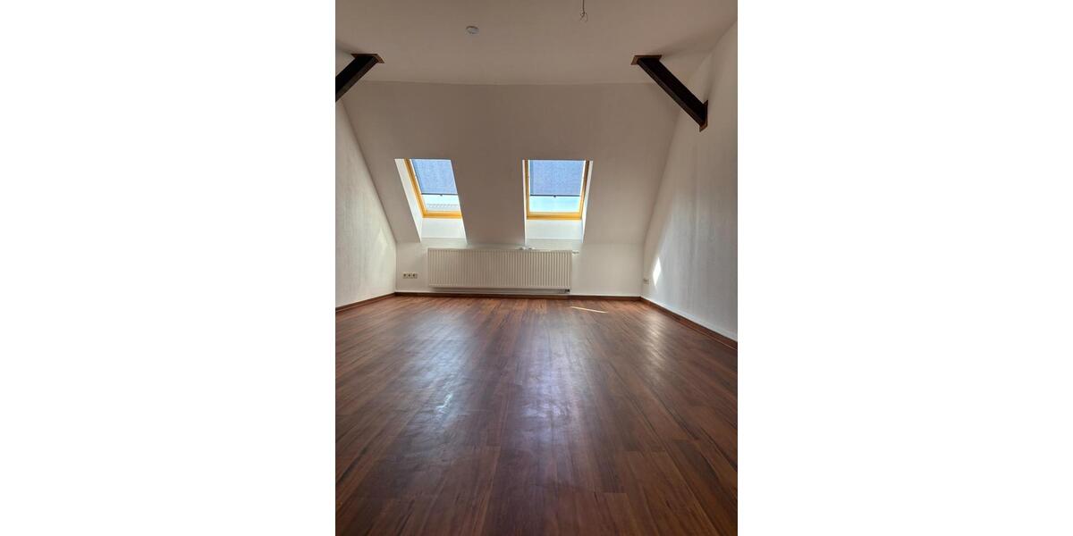 Dachgeschoßwohnung Eilenburg - 1 Zimmer, 45 m&sup2;, 348&euro; | Angebot:26647423