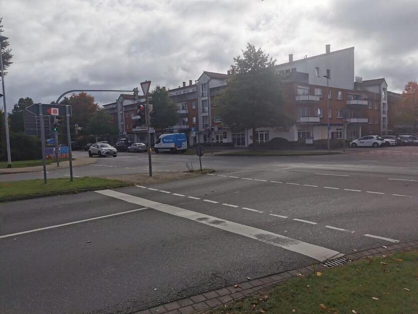 Helle 3 Zimmer Wohnung im Zentrum von Kaltenkirchen zimmer