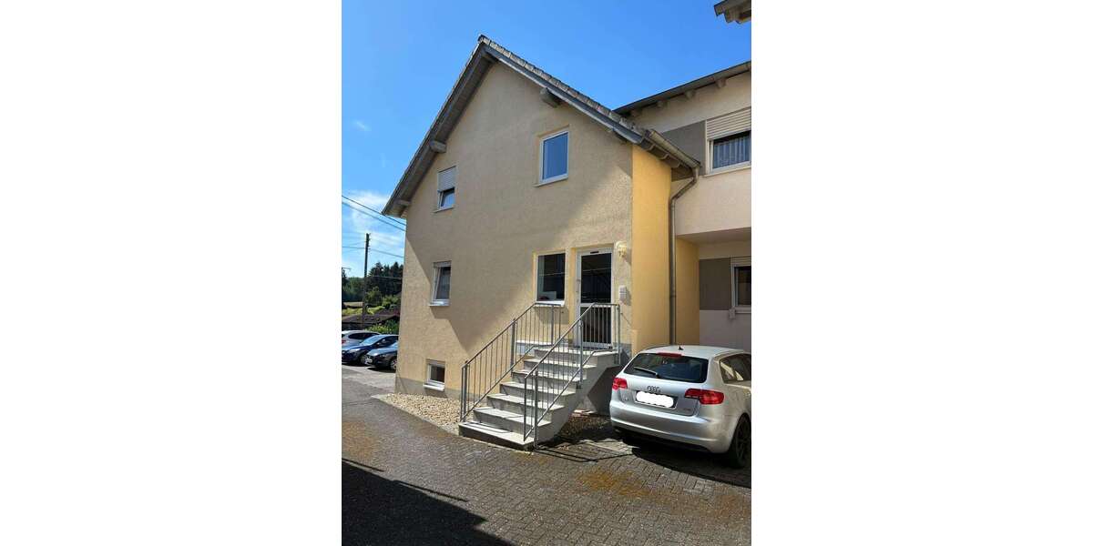 Etagenwohnung Dreikirchen - 1 Zimmer, 35 m&sup2;, 295&euro; | Angebot:26549967
