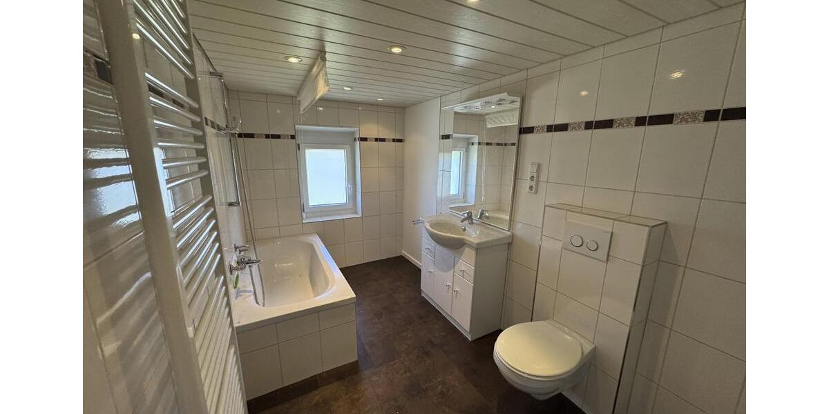 Etagenwohnung Montabaur - 3 Zimmer, 64 m&sup2;, 750&euro; | Angebot:26341518