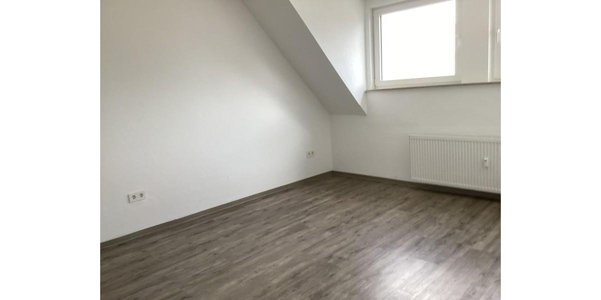 Dachgeschoßwohnung Osnabrück Nahne - 3 Zimmer, 78 m&sup2;, 681&euro; | Angebot:25984475