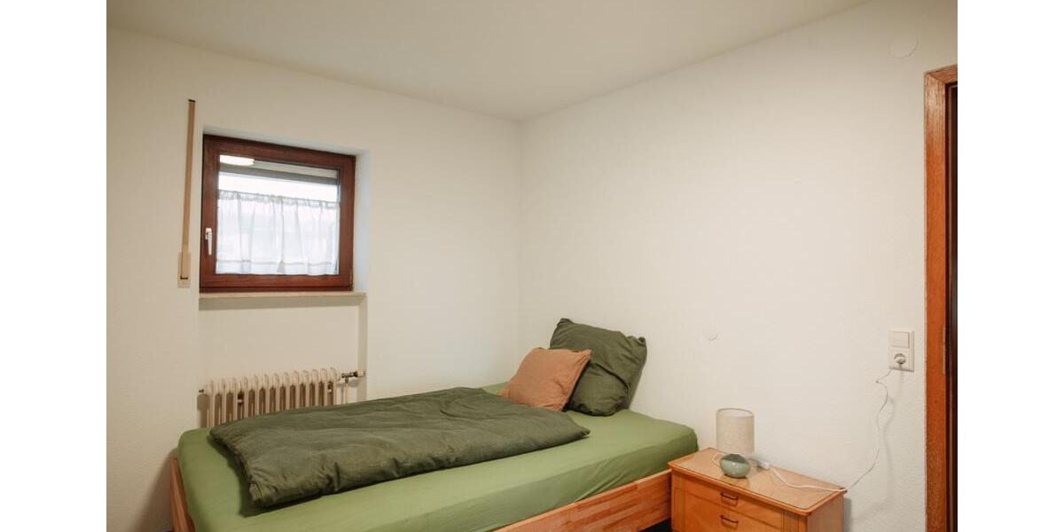 Erdgeschoßwohnung Bretzfeld - 3 Zimmer, 80 m&sup2;, 130&euro; | Angebot:25783423