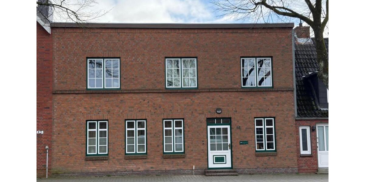 Reihenhaus Husum - 8 Zimmer, 160 m&sup2;, 1.450&euro; | Angebot:25988687