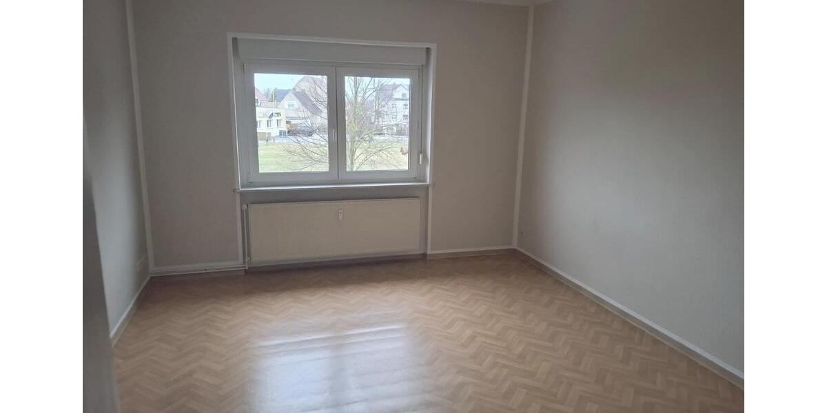 Etagenwohnung Annaburg - 3 Zimmer, 74 m&sup2;, 330&euro; | Angebot:25311503