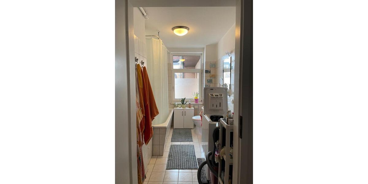 Wohnen auf Zeit Halle (Saale) Am Wasserturm/Thaerviertel - 3 Zimmer, 60 m&sup2;, 340&euro; | Angebot:25944744