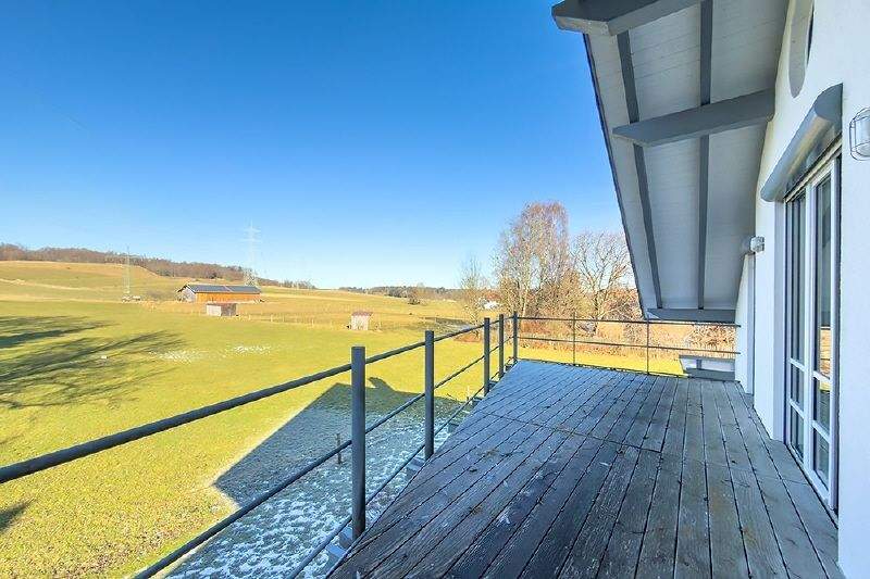 Einfamilienhaus Pöcking Aschering - 7 Zimmer, 222 m&sup2;, 3.200&euro; | Angebot:24834200