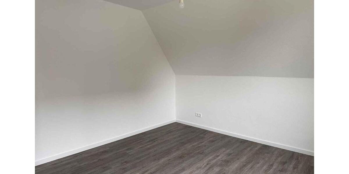 Dachgeschoßwohnung Hamm Daberg - 2 Zimmer, 45 m&sup2;, 365&euro; | Angebot:24780704