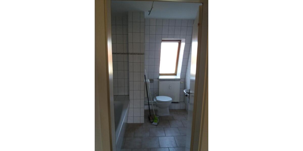 Dachgeschoßwohnung Zittau - 2 Zimmer, 53 m&sup2;, 390&euro; | Angebot:21813687
