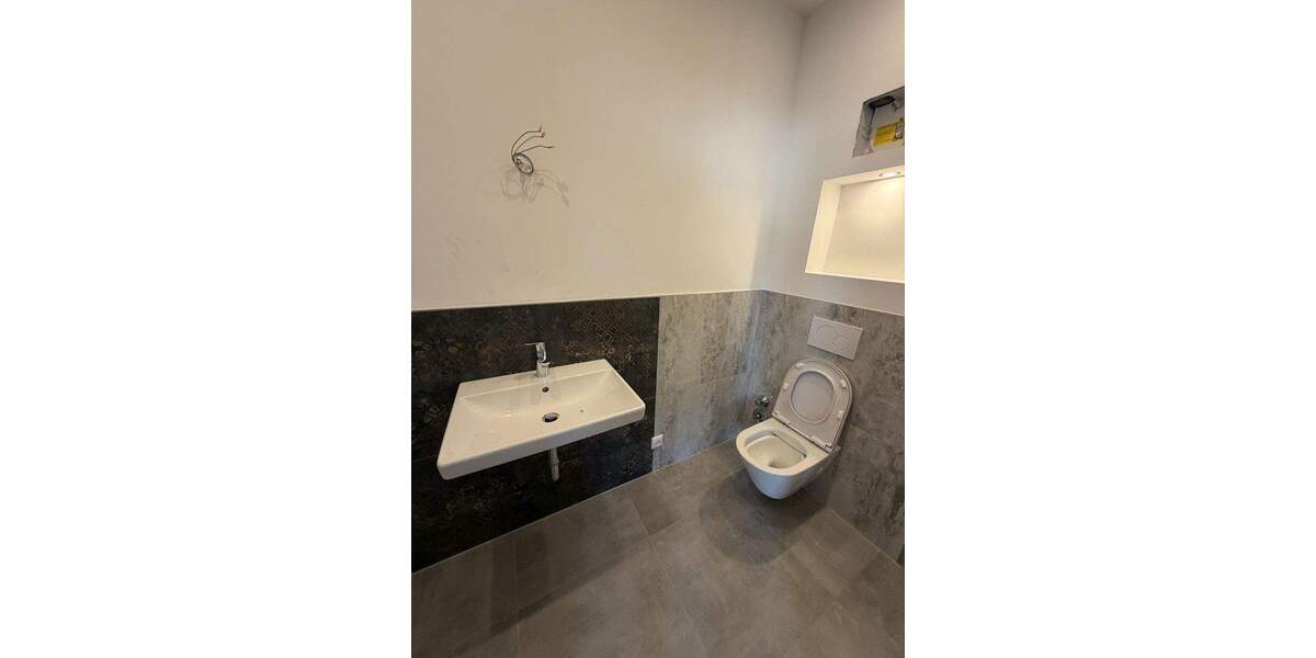 NEUBAU Doppelhaushälfte - Optimal für Arbeiten & Wohnen unter einem Dach (Erstbezug) 7 zimmer