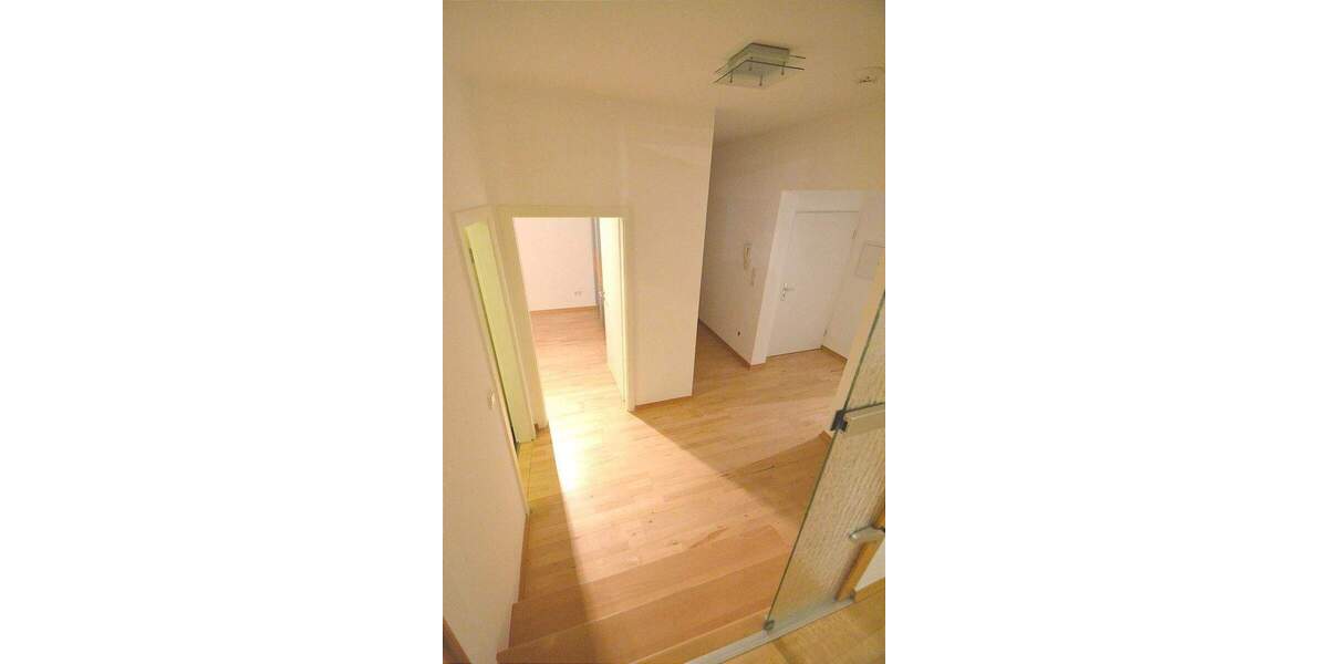 Etagenwohnung Schweich - 2 Zimmer, 73 m&sup2;, 670&euro; | Angebot:26154844