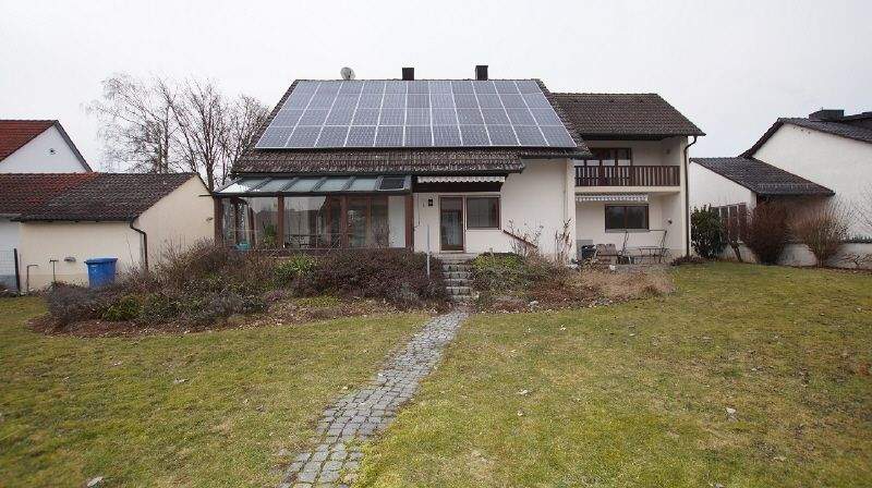Einfamilienhaus Parkstetten - 7 Zimmer, 192 m&sup2;, 1.000&euro; | Angebot:25475741