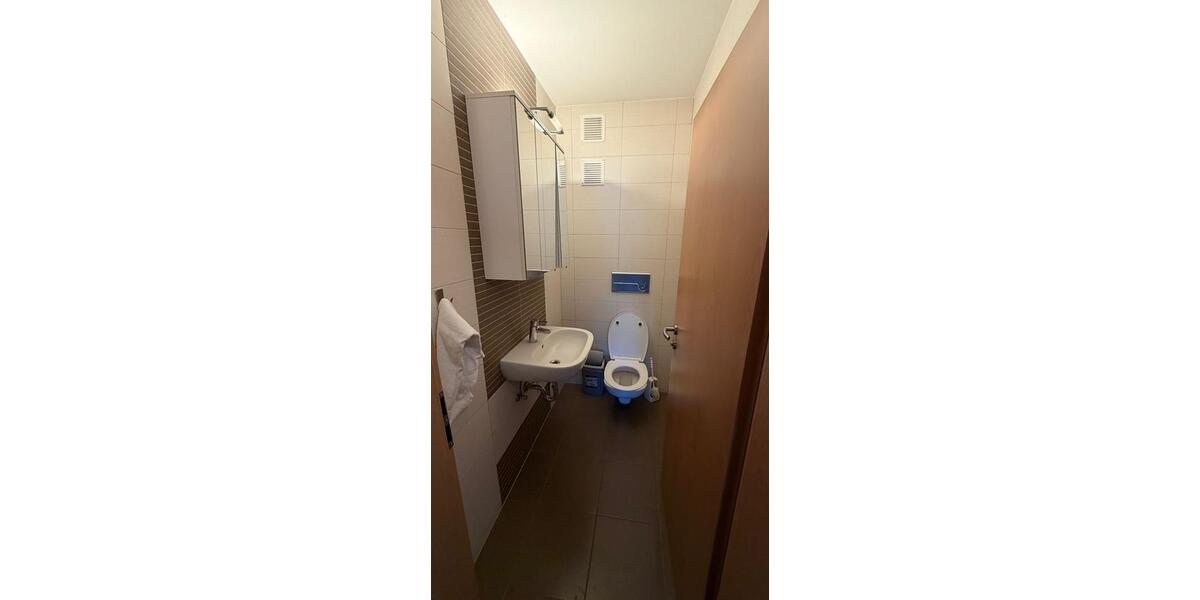 2 Zimmer Wohnung Komplett eingerichtet. 2 zimmer