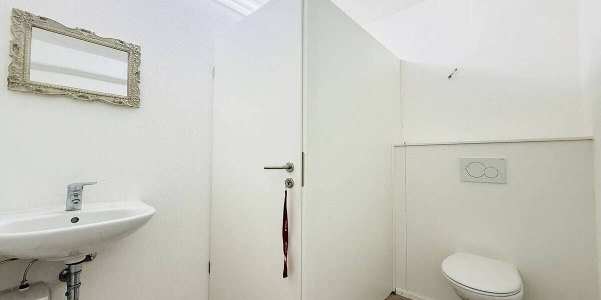 Gewerbeobjekt Donauwörth - 4 Zimmer, 112 m&sup2;, 800&euro; | Angebot:26569748