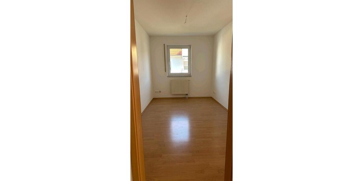 Erdgeschoßwohnung Fürth Südstadt - 3 Zimmer, 85 m&sup2;, 1.480&euro; | Angebot:25977284