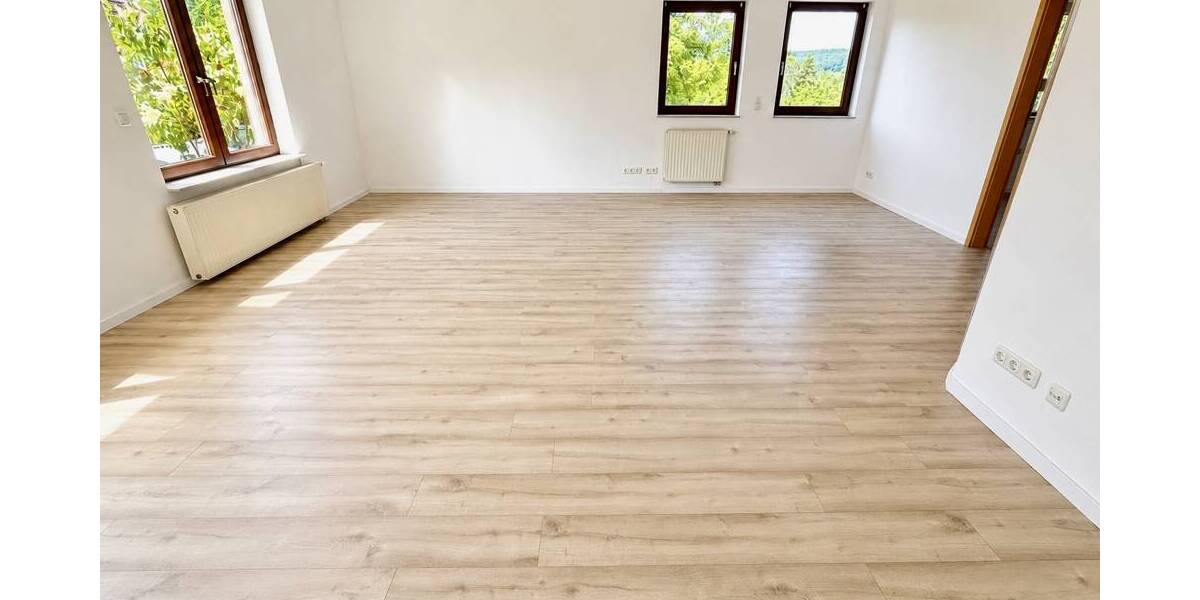 Etagenwohnung Bad Hersfeld / Johannesberg Bad Hersfeld - 2 Zimmer, 90 m&sup2;, 768&euro; | Angebot:26787185