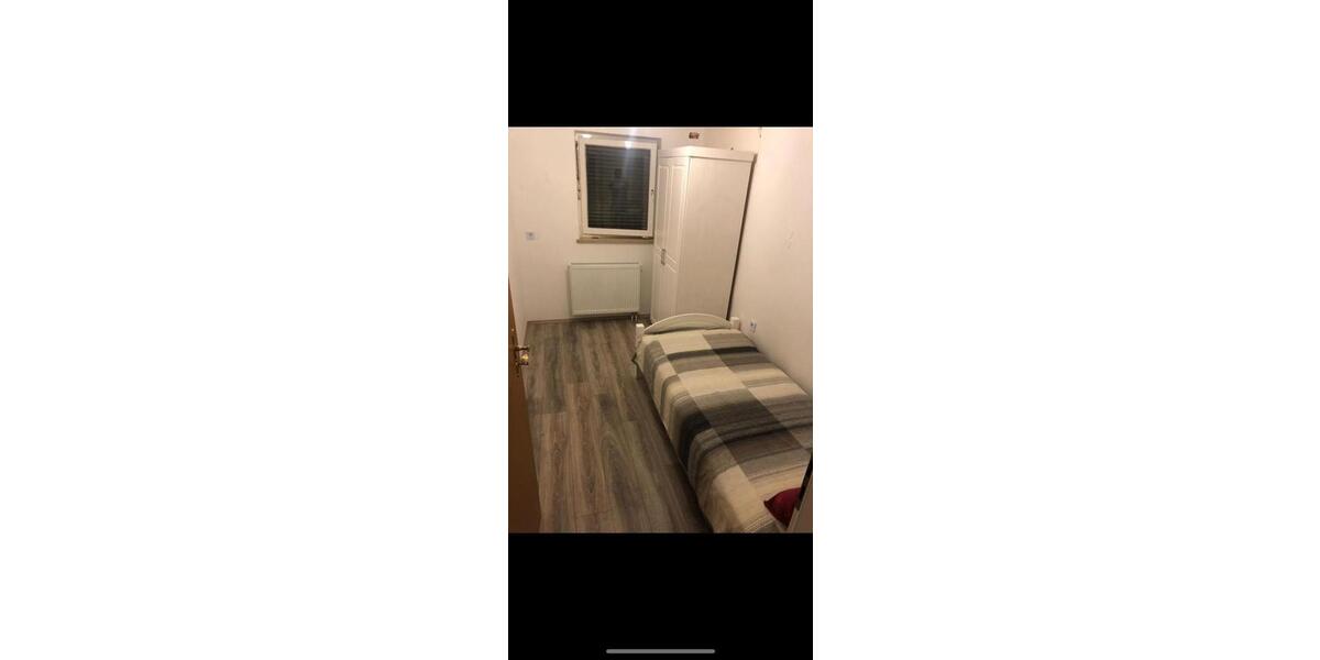 Wohnen auf Zeit Unterhaching - 3 Zimmer, 120 m&sup2;, 600&euro; | Angebot:24891433