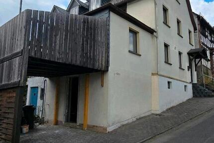 Haus Singhofen - 4 Zimmer, 90 m&sup2;, 750&euro; | Angebot:26186446