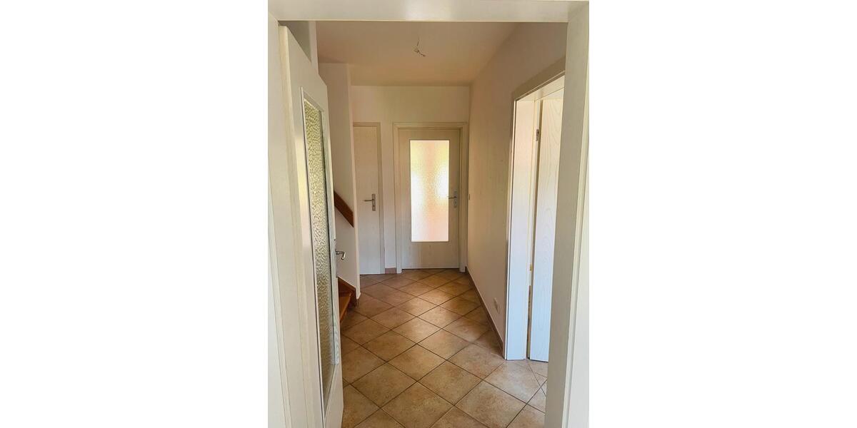 Reihenhaus Gülzow-Prüzen Prüzen - 4 Zimmer, 130 m&sup2;, 1.250&euro; | Angebot:24743089