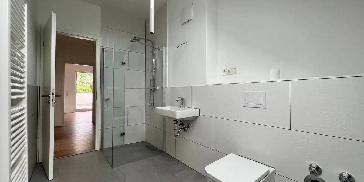 Etagenwohnung Bestensee Vordersiedlung - 2 Zimmer, 62 m&sup2;, 990&euro; | Angebot:26402219