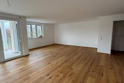 Wohnung Plüderhausen - 3 Zimmer, 102 m&sup2;, 1.150&euro; | Angebot:25234400