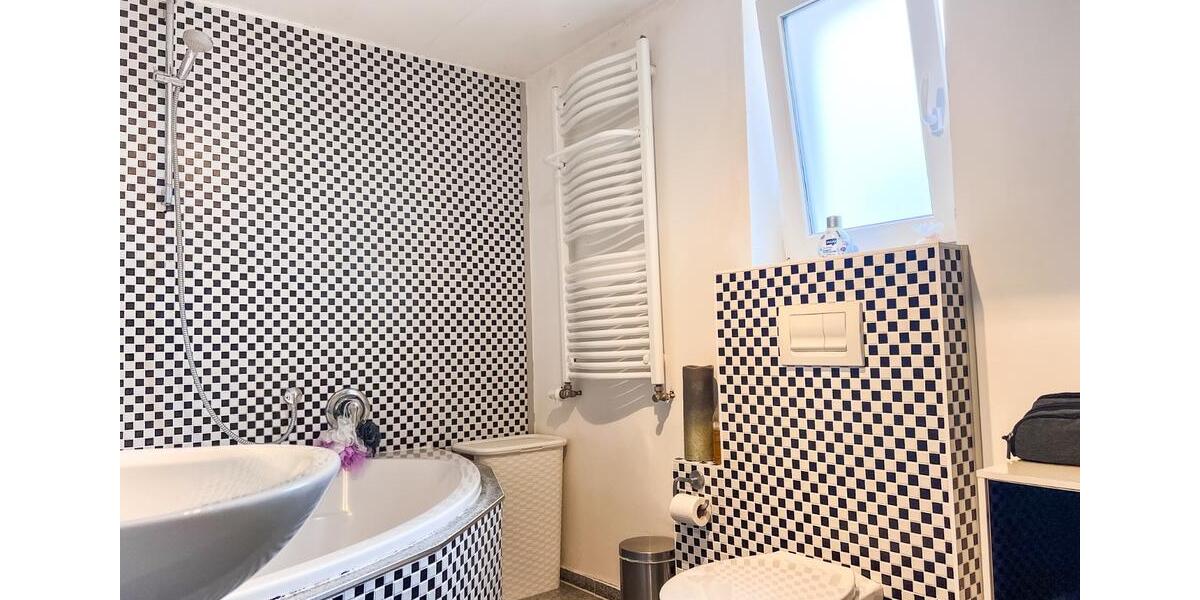 Etagenwohnung Aalen Attenhofen - 4 Zimmer, 95 m&sup2;, 1.300&euro; | Angebot:25174507