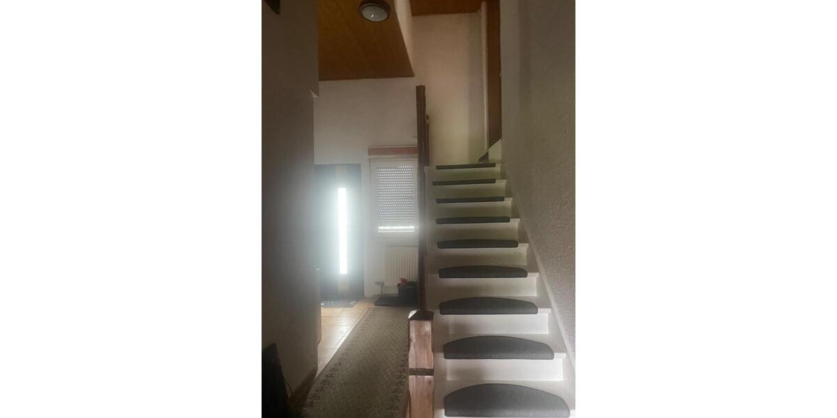 Etagenwohnung Kirn - 3 Zimmer, 80 m&sup2;, 600&euro; | Angebot:26408065