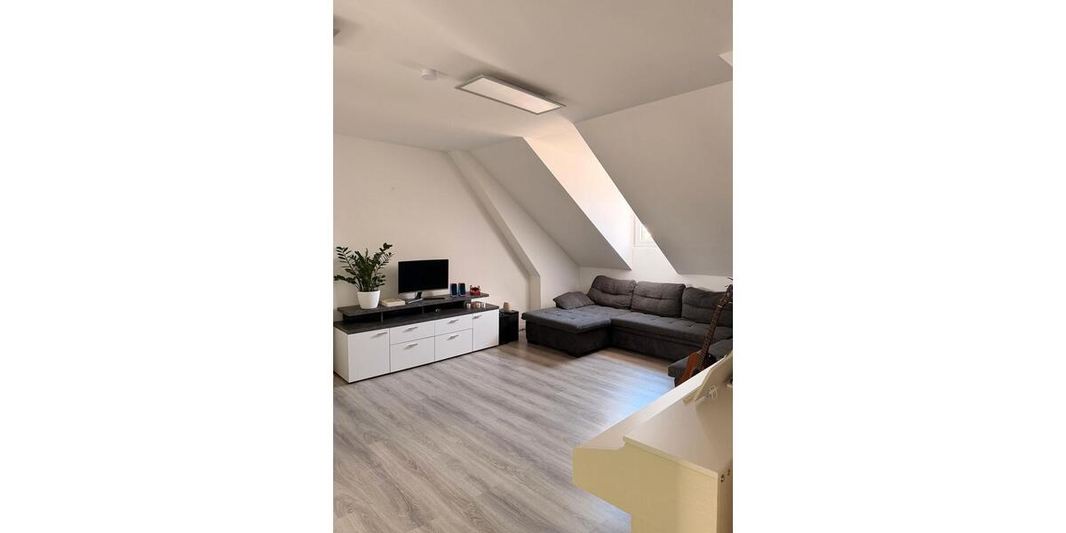 Dachgeschoßwohnung Verden (Aller) - 3 Zimmer, 80 m&sup2;, 740&euro; | Angebot:26003932