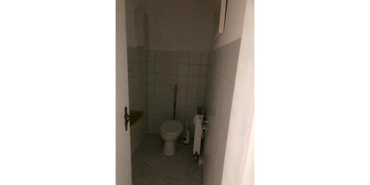 Dachgeschoßwohnung Krefeld - 2 Zimmer, 59 m&sup2;, 770&euro; | Angebot:24778093