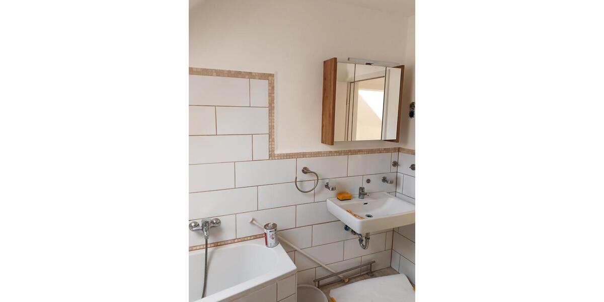 Etagenwohnung Bad Pyrmont - 4 Zimmer, 86 m&sup2;, 630&euro; | Angebot:26669438