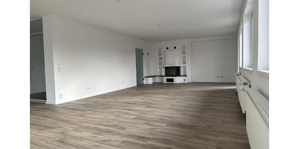 Etagenwohnung Hilpoltstein - 6 Zimmer, 270 m&sup2;, 1.650&euro; | Angebot:23386174
