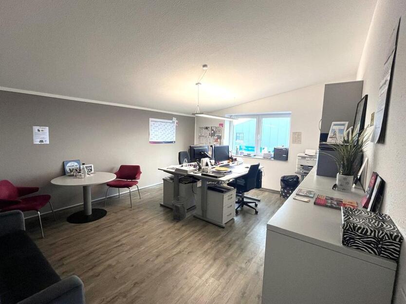 Moderner Büroraum 26m² | Gemeinschaftsbüro | 24999 WeesFlensburg
