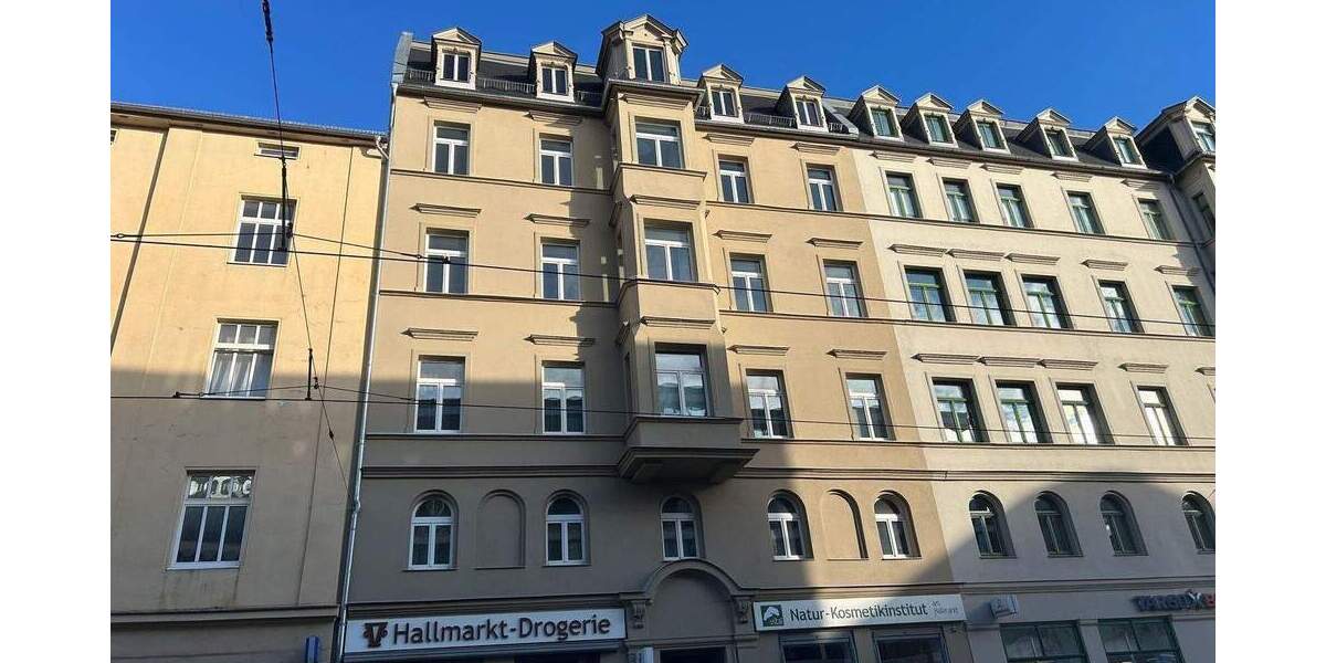 Attraktive 4-Raumwohnung mit Einbauküche, Tresor & Stuck! 4 zimmer