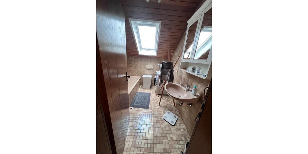 Wohnen auf Zeit Altshausen - 1 Zimmer, 16 m&sup2;, 400&euro; | Angebot:26510820
