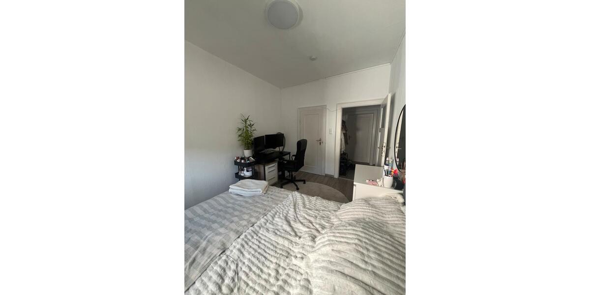 Etagenwohnung Würzburg - 1 Zimmer, 14 m&sup2;, 636&euro; | Angebot:25516171