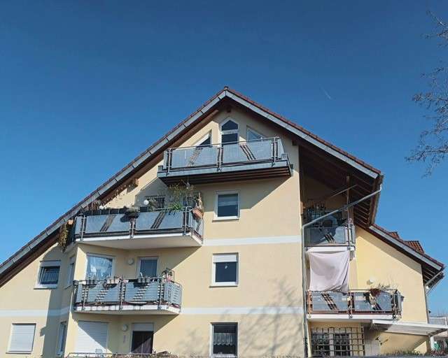 Etagenwohnung Ellwangen(Jagst) - 4.5 Zimmer, 108 m&sup2;, 850&euro; | Angebot:26167951