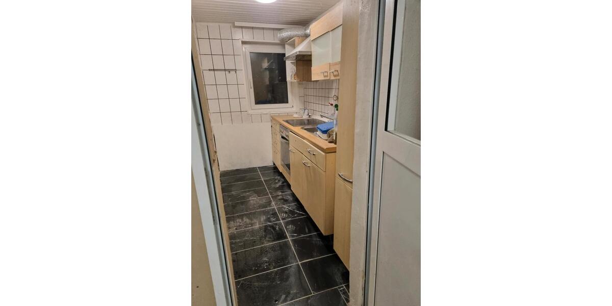 Etagenwohnung Zierenberg - 3.5 Zimmer, 80 m&sup2;, 850&euro; | Angebot:25375797