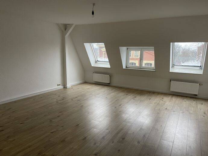 Etagenwohnung Brandenburg an der Havel Neustadt - 2 Zimmer, 94 m&sup2;, 855&euro; | Angebot:25727158