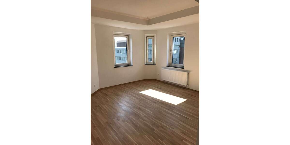 Etagenwohnung Neuss Innenstadt - 2 Zimmer, 78 m&sup2;, 945&euro; | Angebot:27231632