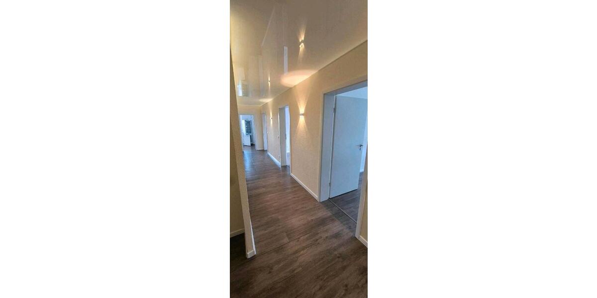 Etagenwohnung Wertheim - 4 Zimmer, 97 m&sup2;, 850&euro; | Angebot:26546709